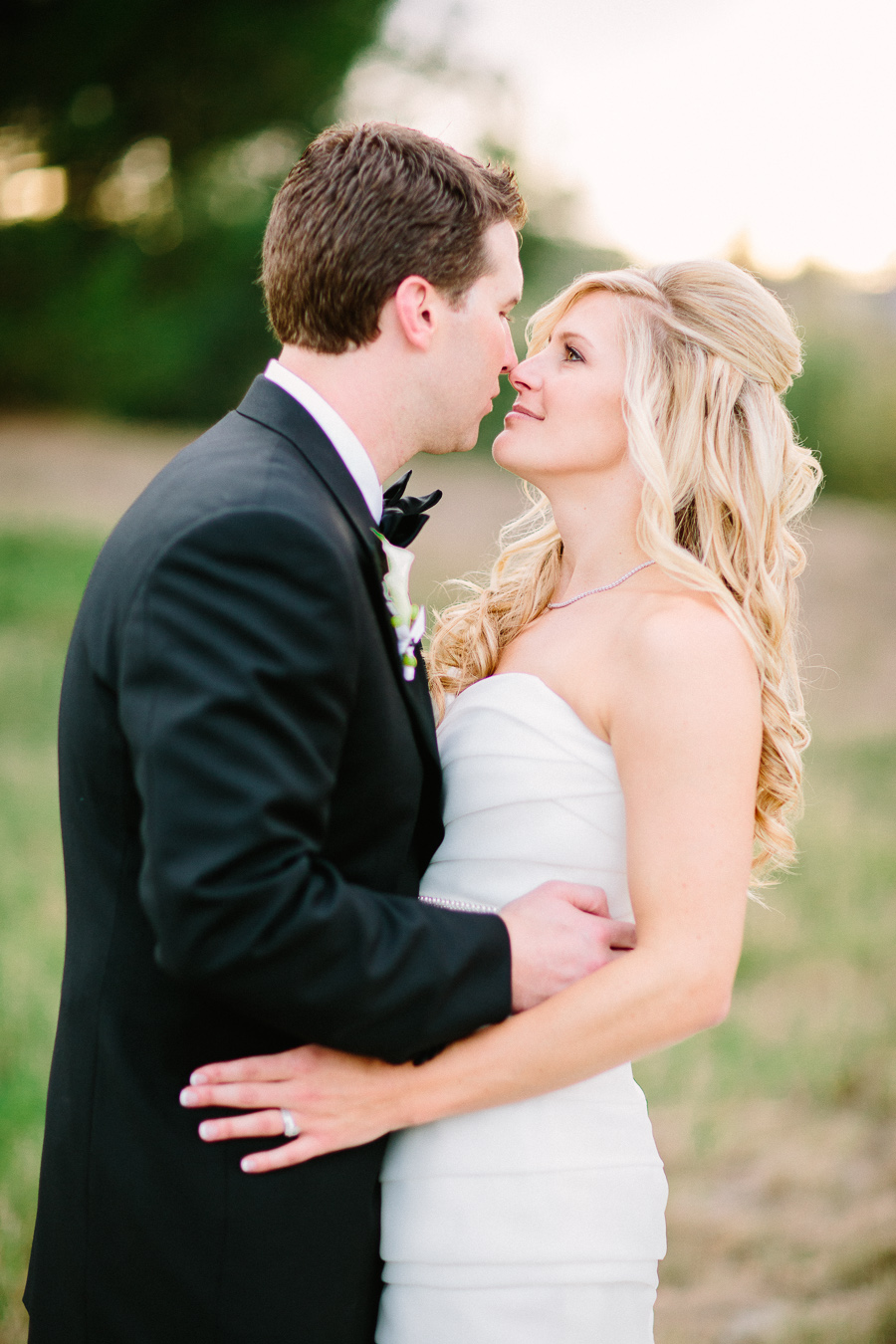 aliso viejo country club wedding, dusty miller wedding, green & grey wedding decor, southern california fine art wedding photographer